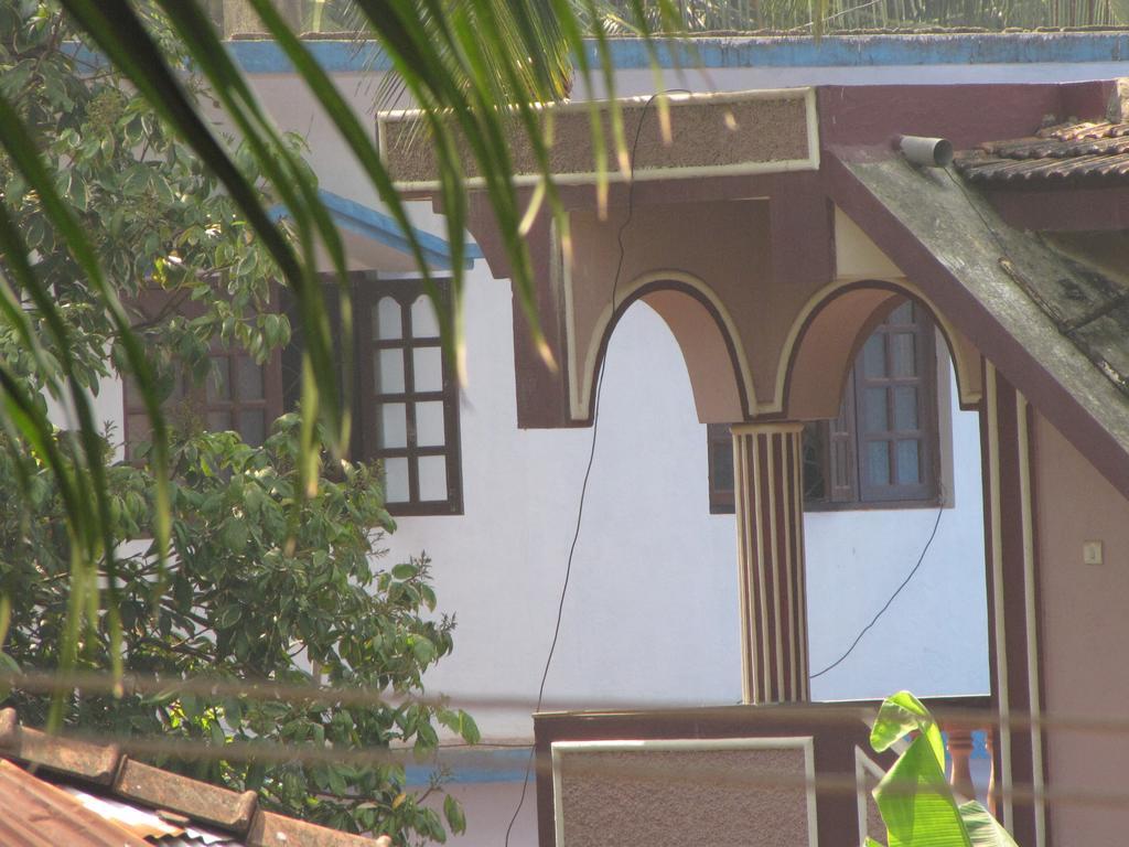 Domingos Guest House Baga Ngoại thất bức ảnh